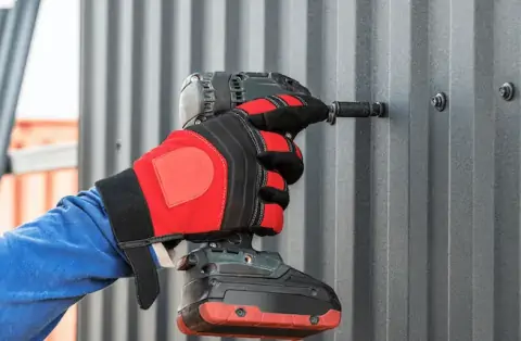 Travaux de zinguerie - Le Puy-Notre-Dame